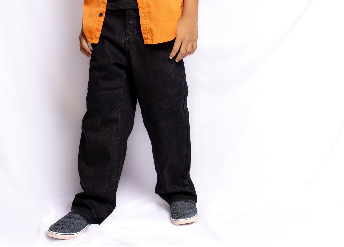 RAW OUTFITTERS CLASSIC SOLID BLACK BOYS JEANS